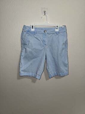 Tommy Bahama Boracay Chino Shorts in Light Blue Denim Wash Size 8